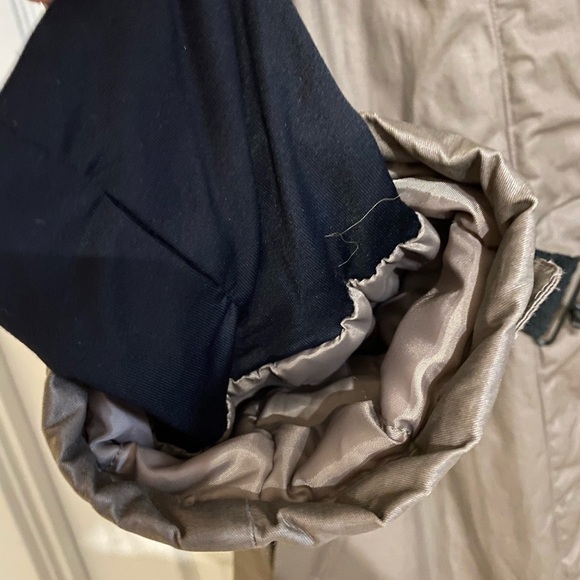 NWOT FUR Long Belted Parka With Fur Trim - Picture 5 of 12